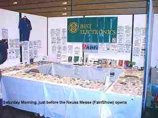 Best booth setup.jpg.jpg (8280 bytes)