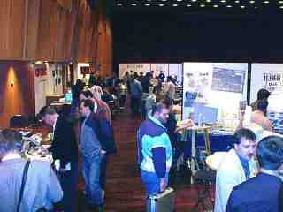 people 3.jpg (7824 bytes)